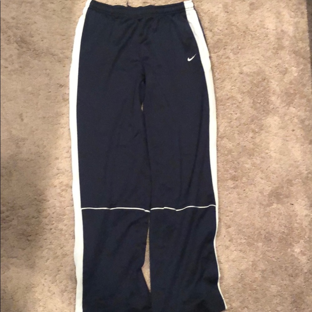 Nike boys warm ups